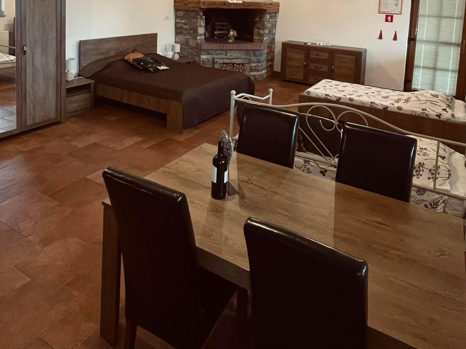 Winehouse Dolcevista Izola Apartment Room photo